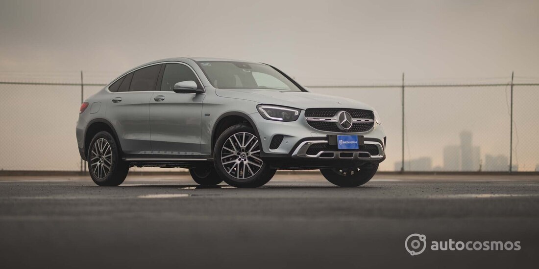 Tiempo de recarga, de 5 horas a 120 volts y de 90 minutos a 240 volts.