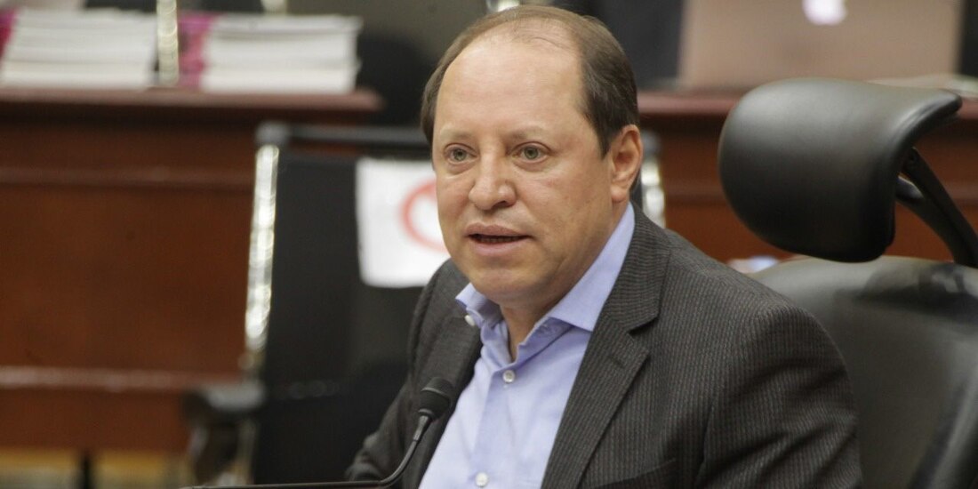 El único que ha ratificado que sí participará en la Comisión Organizadora es el exconsejero Marco Antonio Baños