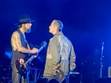 Concierto de Jane's Addiction termina en pelea a golpes entre Perry Farrell y Dave Navarro | VIDEO