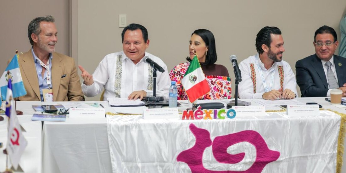 Joaquín Díaz Mena celebra que Yucatán será sede de la reunión del Mundo Maya en 2026.