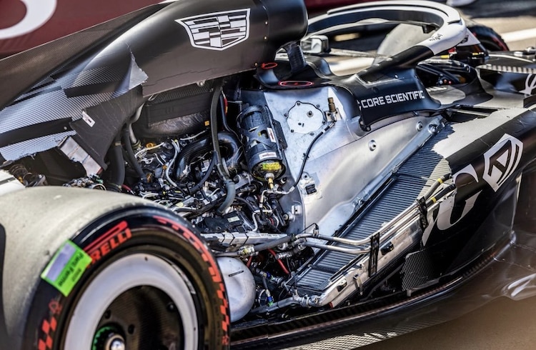 El Cadillac de Checo Pérez se desarmó durante el Sprint del Gran Premio de China de F1.