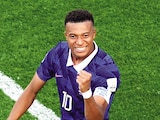 MBAPPÉ celebra un gol, el sábado pasado.