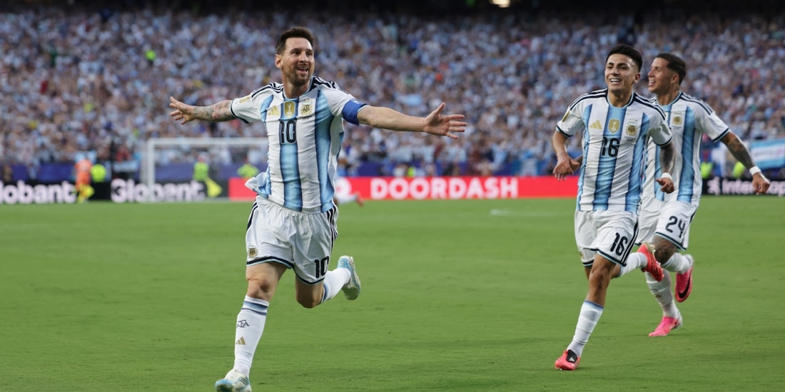 Lionel Messi celebra su gol ante Argelia en el debut de Argentina en la Copa del Mundo 2026
