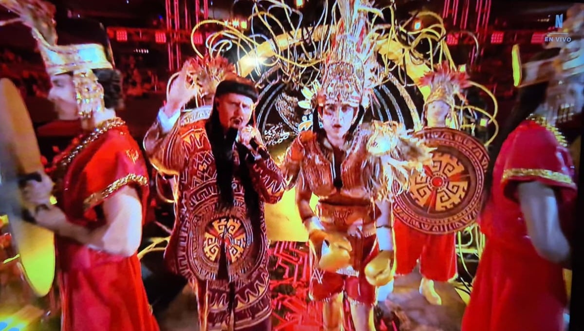 AARON Y OLIVER: ENTRADA ÉPICA