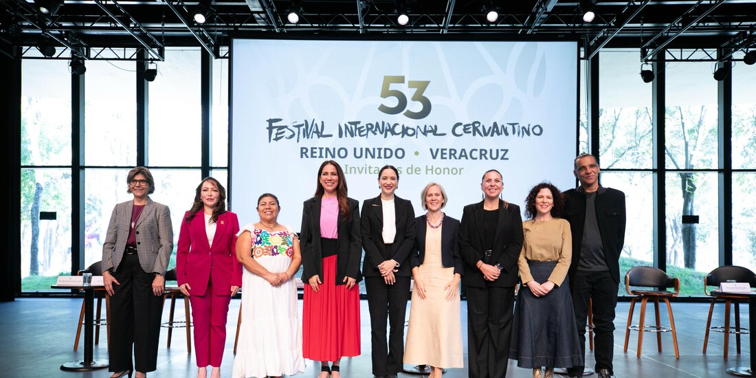 Anuncio sobre El Festival Internacional Cervantino.