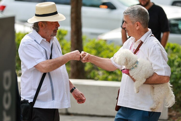 Mauricio Fernández (izq.), en fotografía de archivo.