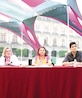 De izq. a der.: Nadine Gasman, Clara Brugada y Mauricio López, ayer, en el Zócalo de la CDMX.