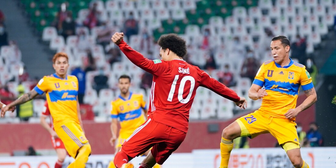 Una acción del duelo entre Bayern Múnich y Tigres de la Final del Mundial de Clubes