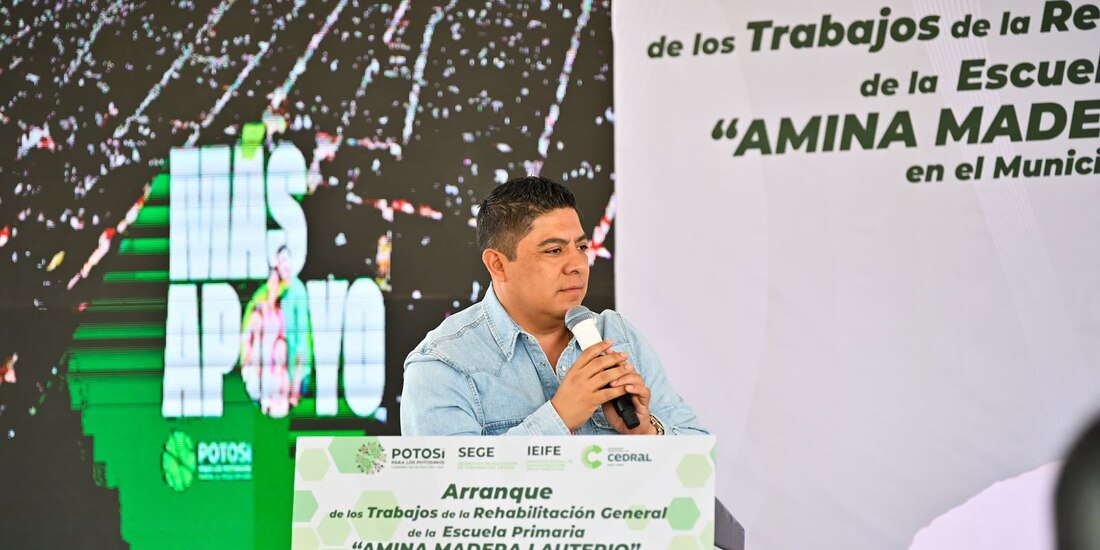 Ricardo Gallardo presenta el proyecto del nuevo paso a desnivel en Circuito Potosí.