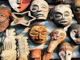 Máscaras artesanales africanas.