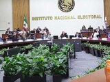 Consejeros piden presentar controversia constitucional contra recorte presupuestal; primero se analizarán riesgos