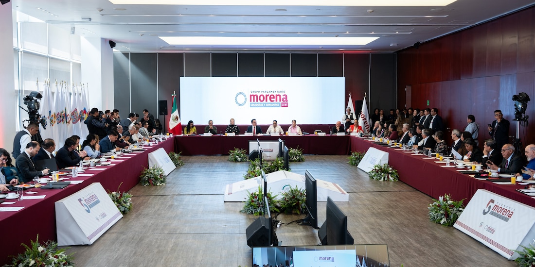 Rosa Icela Rodríguez participó en la plenaria de los senadores de Morena