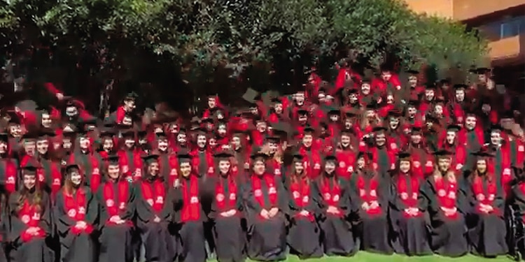 La burla desde el poder