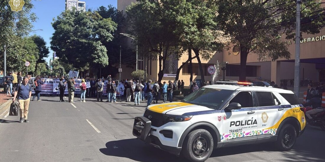 Bloqueo en avenida Revolución