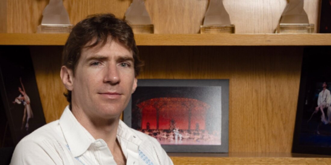 Erick Rodríguez, director artístico de la CND, tras la entrevista.