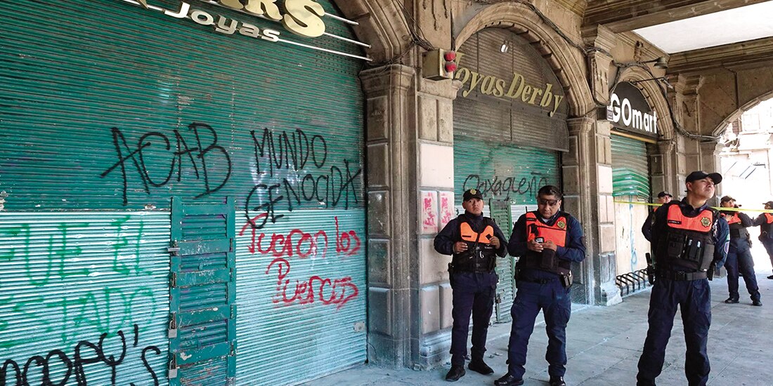 Marchas violentas cuestan más de mil mdp al comercio