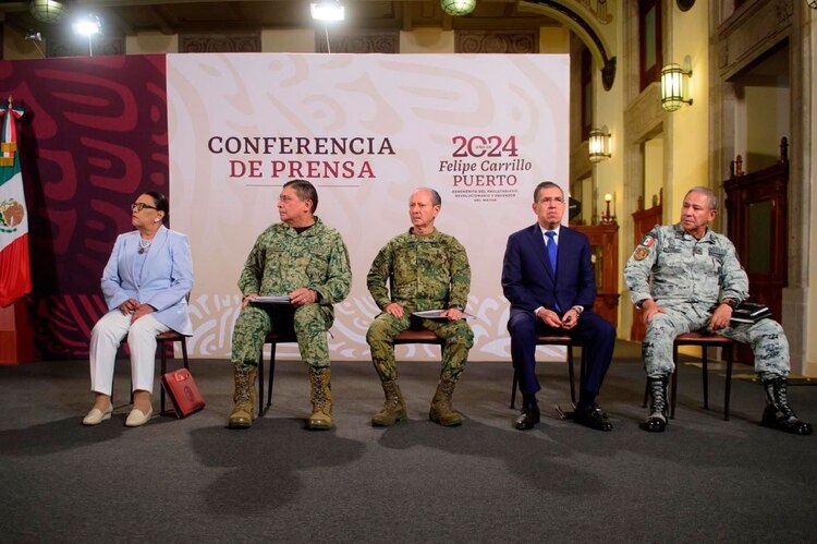 El programa de regularización ha generado más de 5,729 millones de pesos, destinados a mejorar la infraestructura vial.