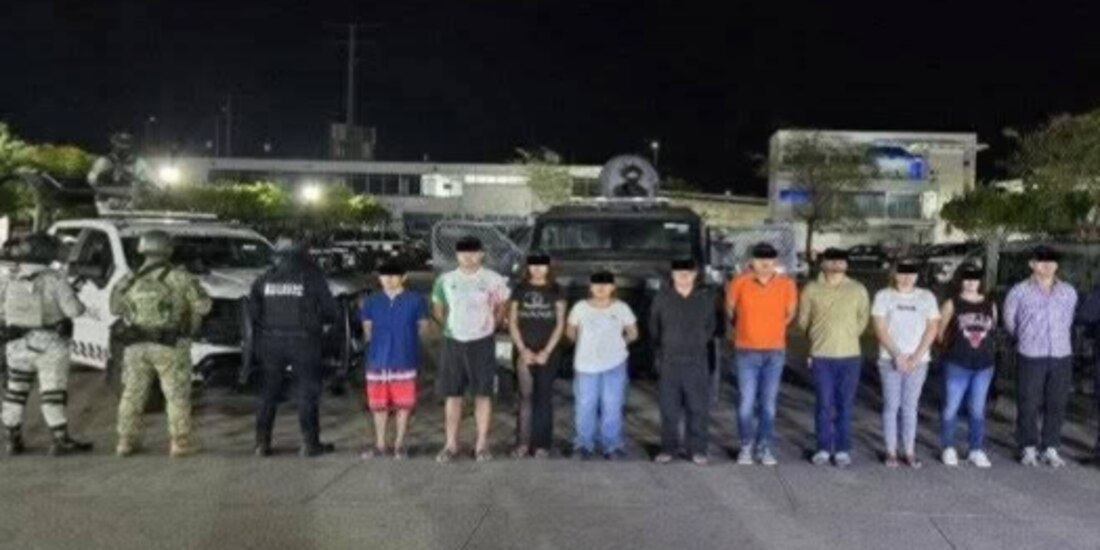 Los presuntos responsables, en imagen difundida por la Secretaría de Seguridad Ciudadana de Tabasco, ayer.