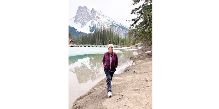 LA INFLUENCER y su familia en Lago Esmeralda, Canadá.
