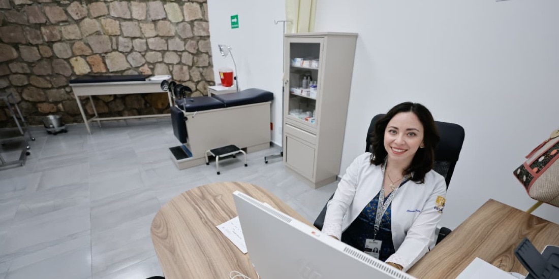 Martí Batres anuncia construcción 200 consultorios para 2026 y prevé llegar a 500 al final de la administración.