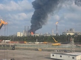 Controlan incendio en refinería de Dos Bocas