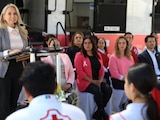 La alcaldesa Romina Contreras encabeza las acciones del Mes Rosa para fomentar la detección oportuna del cáncer de mama.