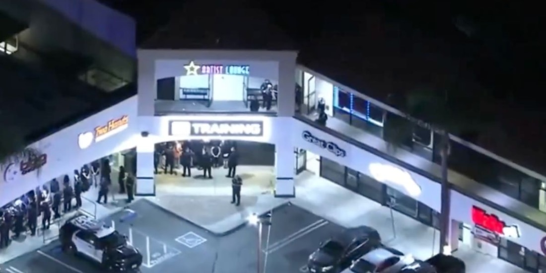 Tiroteo en centro comercial de Los Ángeles
