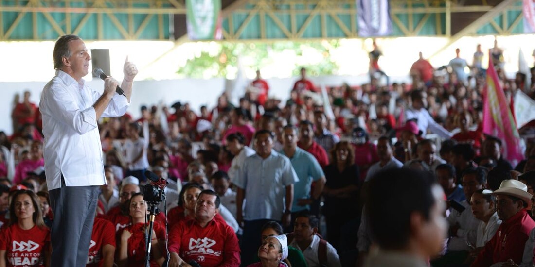 Encuentro con militancia de Colima