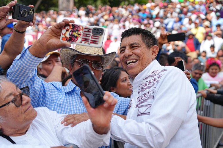 Es prioridad del gobierno de Salomón Jara atender a grupos vulnerables.