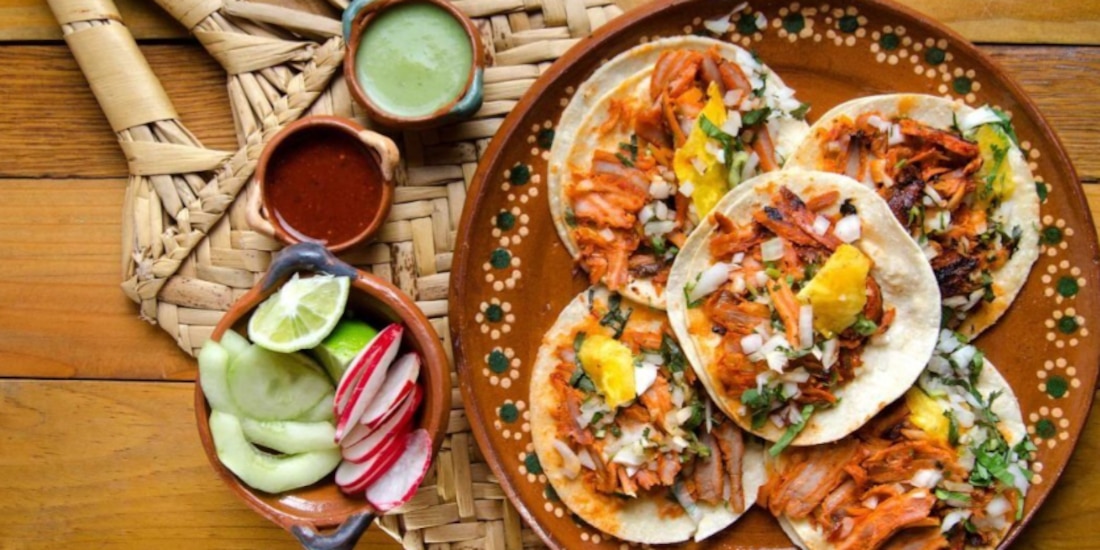 Los tacos al pastor son típicos de la capital.