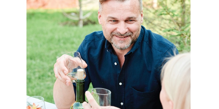 Una cata de vino o degustación culinaria es otra opción.