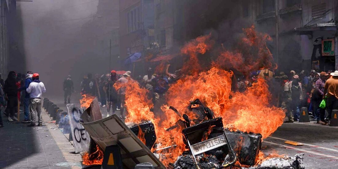 La SNTE condenó los hechos, reafirmó su compromiso con el diálogo y pidió evitar actos que dañen el patrimonio del magisterio.