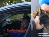 El hombre se negó a salir del auto por ser parapléjico, y los policías lo sacaron a la fuerza