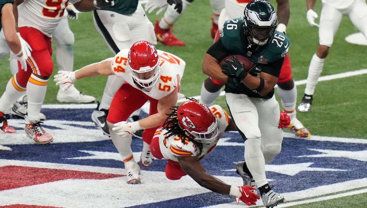 Eagles superó a Chiefs en el Super Bowl 2025 de la NFL.