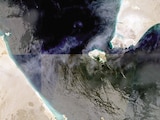 Estrecho de Bab el Mandeb, sitio utilizado por Irán como nuevo punto de presión ayer.
