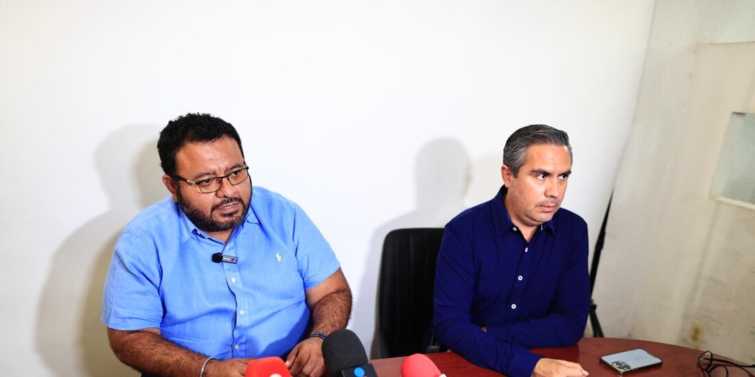 Conferencia de prensa donde se destaca la presencia del estado y acciones sociales en respuesta a demandas de Ayahualtempa.