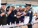 La Presidenta Claudia Sheinbaum Pardo presidió los actos solemnes en las instalaciones militares del estado de Jalisco.