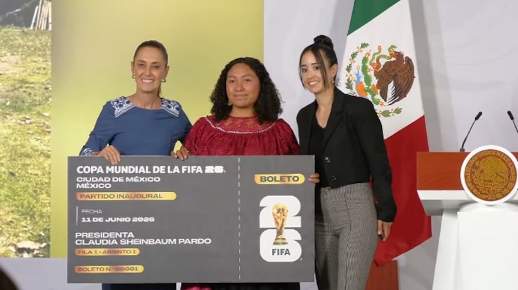 Yolett Cervantes gana boleto para asistir a sede en Ciudad de México.