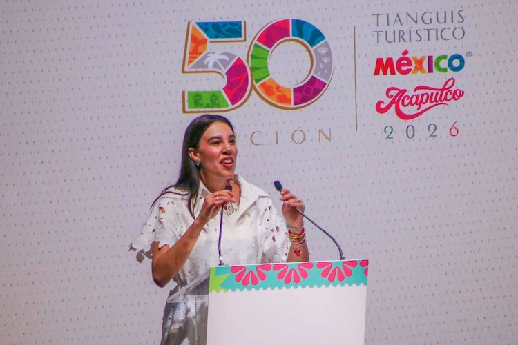 Josefina Rodríguez Zamora, secretaria de Turismo, durante la inauguración del Tianguis Turístico 2026.