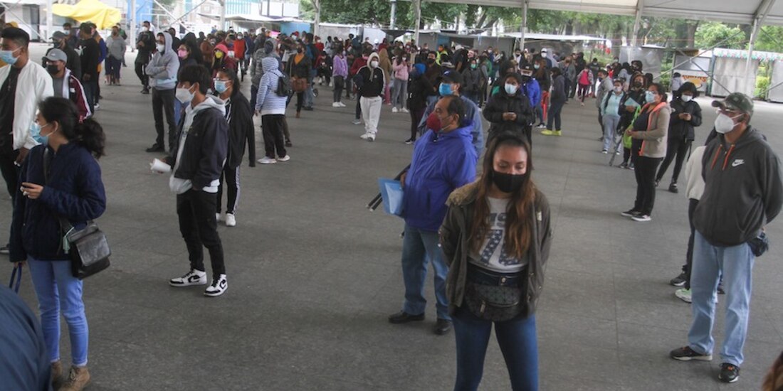 Vacunación se atora en Iztapalapa y AO, castigadas por el Covid