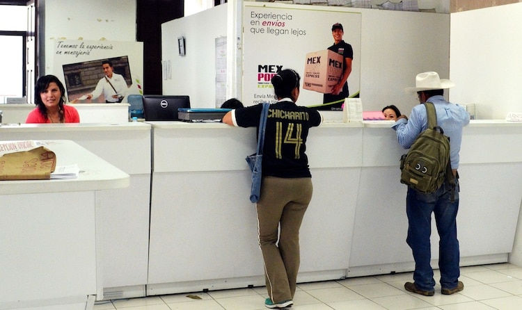 El servicio de paquetería hacia Estados Unidos ya opera nuevamente e incluye nuevos controles sobre contenido, datos del remitente y cobro de impuestos.