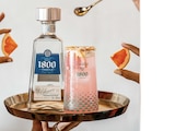 Una tradicional paloma preparada con tequila.