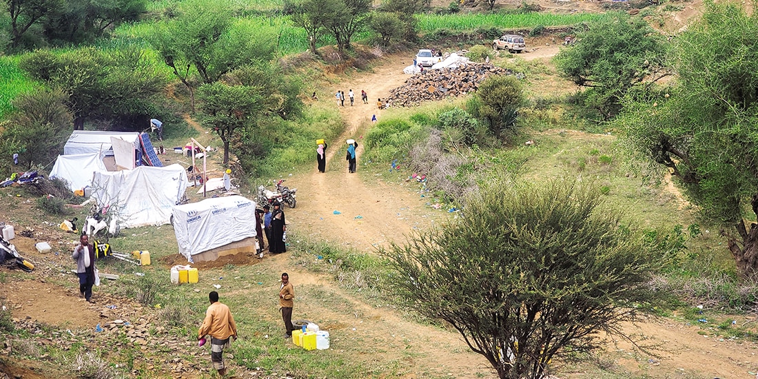 Un campamento improvisado para desplazados yemeníes en Taiz, ayer.
