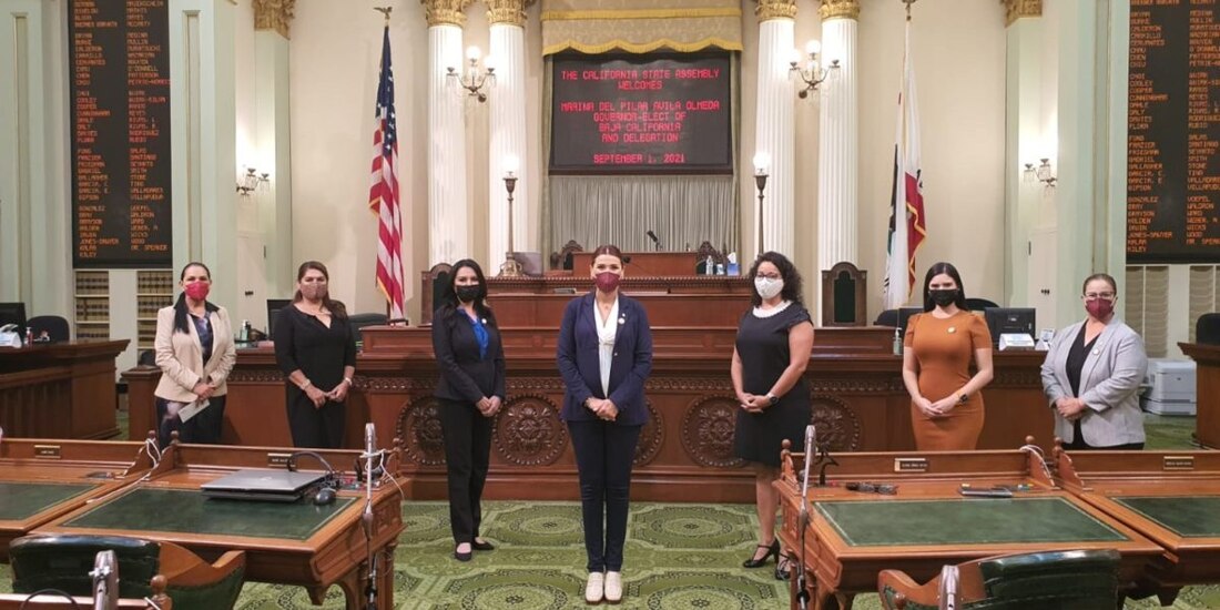 Marina del Pilar Ávila abordó temas como el medioambiente, agua, desarrollo económico y la consolidación de la macrorregión Cali-Baja,.