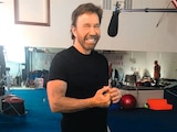Chuck Norris sobrevive a dos infartos en una hora