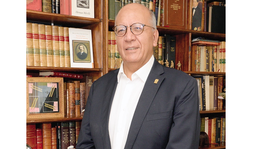 Vicente Quirarte, vuelvo para quedarme