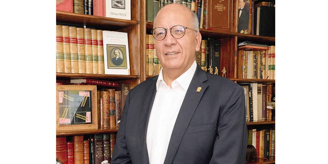 Vicente Quirarte, vuelvo para quedarme
