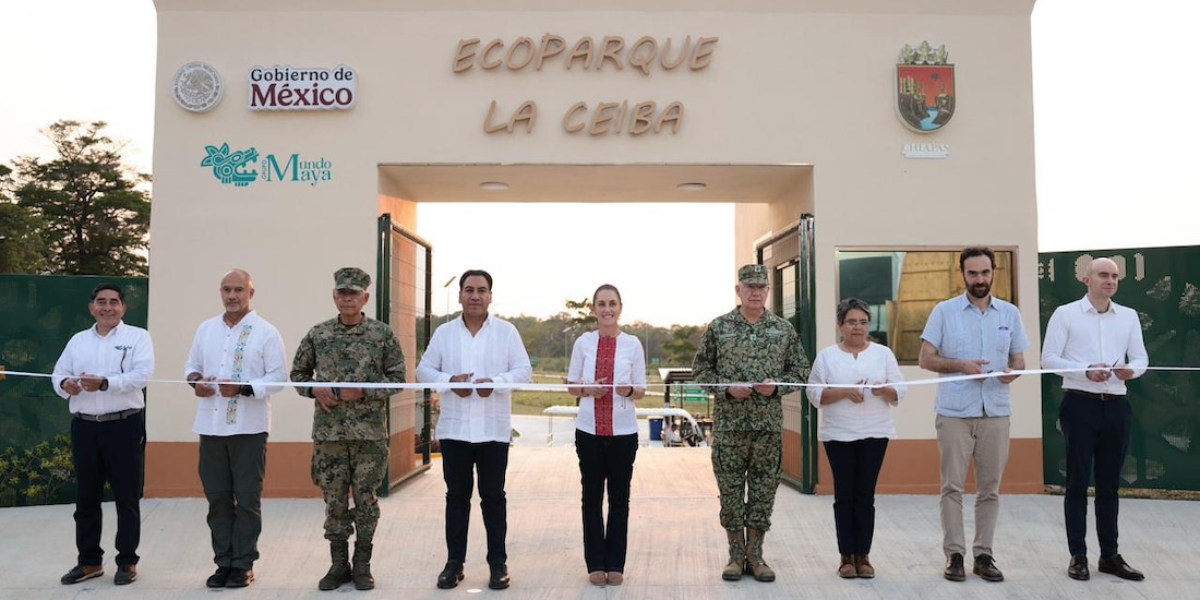 Claudia Sheinbaum, presidenta de México (centro), visitó Palenque, Chiapas, este 1 de mayo.