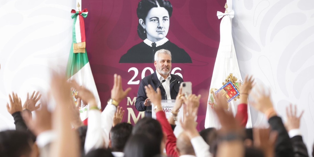 Michoacán, primer estado en garantizar conectividad digital gratuita a 200 mil jóvenes.