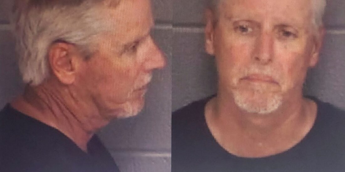 Autoridades divulgan la fotografía de Colin Gray, padre de Colt Gray.